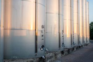 Understanding Wholesale Fuel Distributors: Role in